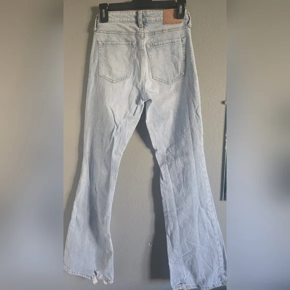 Aeropostale Light Blue Mid Rise Flare Jeans 00 Regular - Picture 4 of 4
